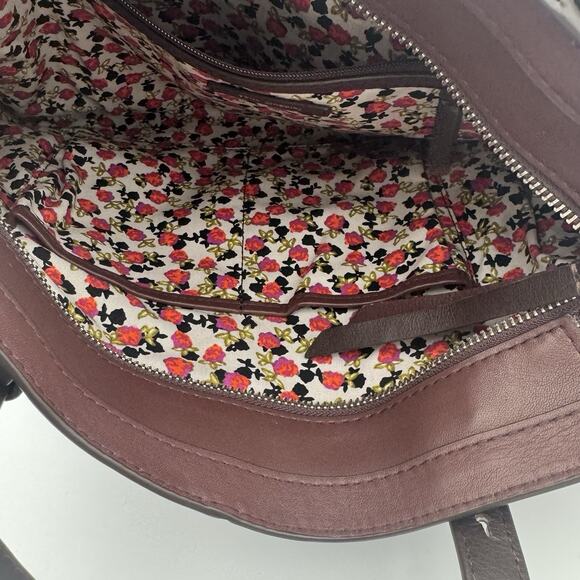 VERA BRADLEY GALLATIN Retired Leather Tote Handbag Dust Cover Burgundy Classic - Picture 4 of 4